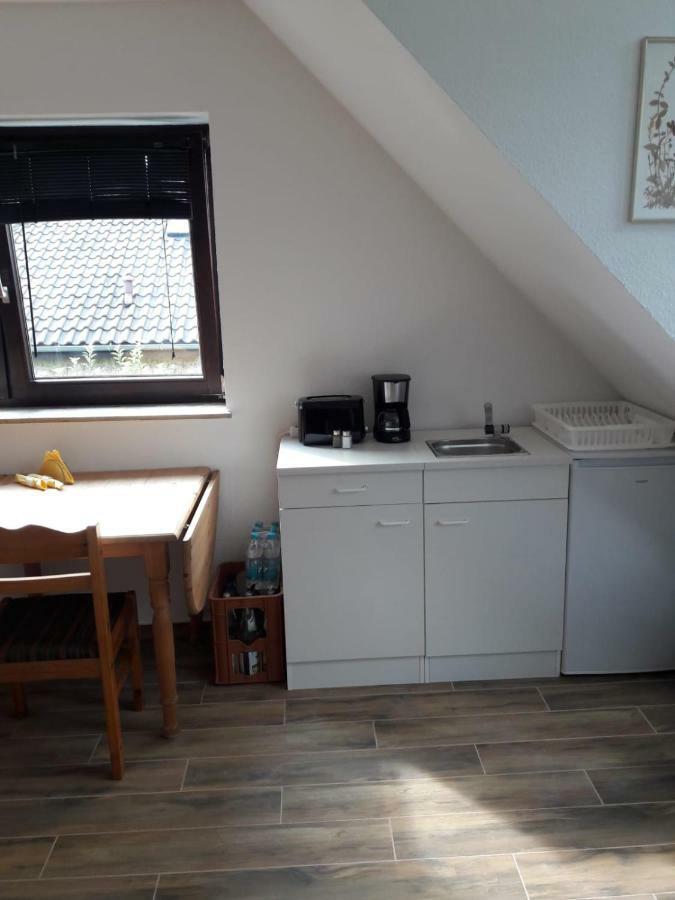 Mijo'S Apartment Берлин Екстериор снимка